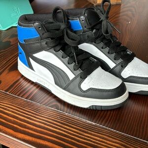 Black and Blue Hightop Puma Sneakers